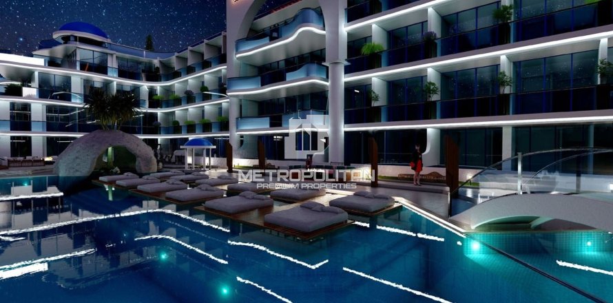 Appartement à Dubai Studio City, Dubai, 2 chambres, 270 m², № 73298