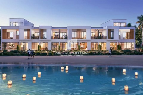 Townhouse in Dubai Investment Park, Dubai 4 bedrooms, 144 sq.m. № 73292 - photo 2