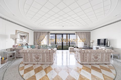 Купить квартиру в Palazzo Versace, Culture Village, Дубай: 3 спальни, 280м², № 73284 - фото 7
