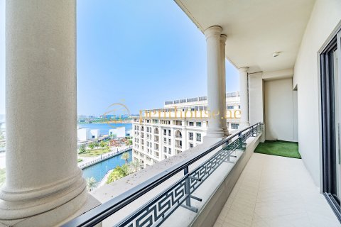 Купить квартиру в Palazzo Versace, Culture Village, Дубай: 3 спальни, 280м², № 73284 - фото 3