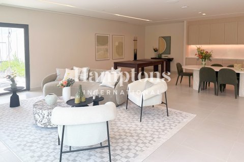 Apartment in The Views 1, The Views, Dubai 2 bedrooms, 112.877 sq.m. № 137699