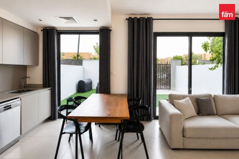 Townhouse in Dubai 3 bedrooms, 140.5 sq.m. № 137693