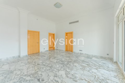Ático en Shoreline Apartments, Palm Jumeirah, Dubai, 4 dormitorios, 487 m², № 38137 - foto 15