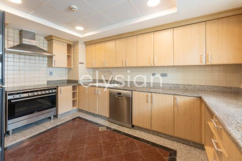 Ático en Shoreline Apartments, Palm Jumeirah, Dubai, 4 dormitorios, 487 m², № 38137 - foto 19
