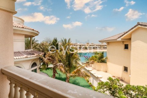 Villa à Signature Villas, Palm Jumeirah, Dubai, 5 chambres, 1245 m², № 38136 - photo 2