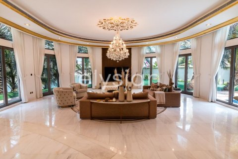 Вилла в Signature Villas, Пальма Джумейра, Дубай, 5 спален, 1245м², № 38136
