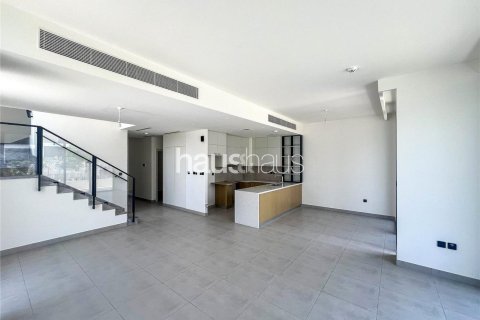 Снять в аренду виллу в Дубай Хилс Эстейт, Дубай: 3 спальни, 396м², № 44984 - фото 2