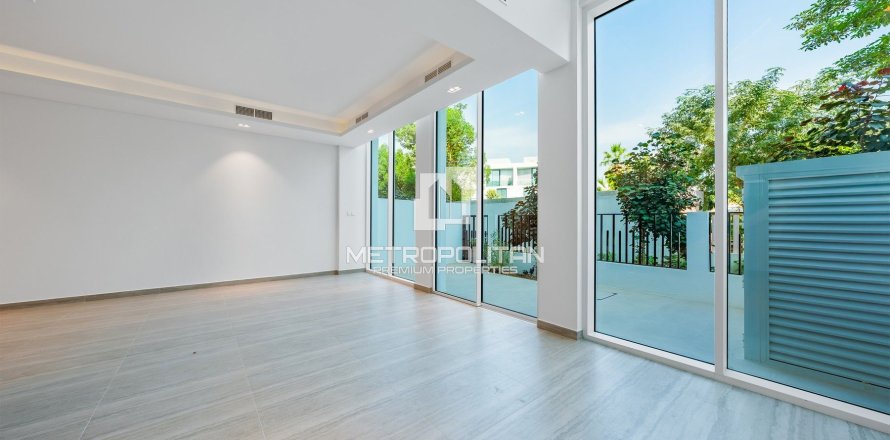 Maison de ville à Al Barari, Dubai, 4 chambres, 459 m², № 74110