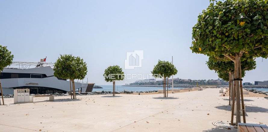 Квартира в EMAAR Beachfront, Dubai Harbour, Дубай, 2 спальни, 109м², № 74111