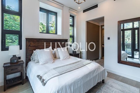 Apartment in Downtown Dubai (Downtown Burj Dubai), Dubai 1 bedroom, 139 sq.m. № 45830 - photo 13