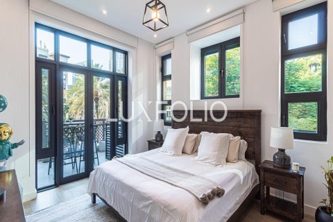 Apartment in Downtown Dubai (Downtown Burj Dubai), Dubai 1 bedroom, 139 sq.m. № 45830 - photo 11