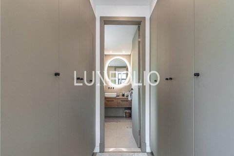 Apartment in Downtown Dubai (Downtown Burj Dubai), Dubai 1 bedroom, 139 sq.m. № 45830 - photo 14