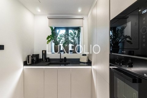Apartment in Downtown Dubai (Downtown Burj Dubai), Dubai 1 bedroom, 139 sq.m. № 45830 - photo 9