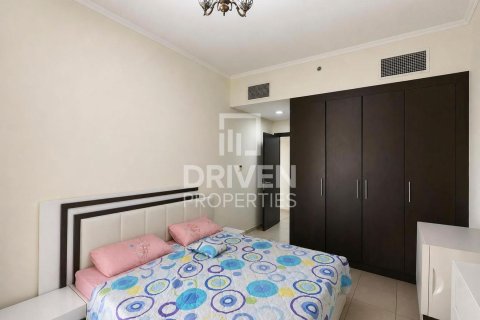 Apartment in Queue Point, Dubai Land, Dubai 3 bedrooms, 162.21 sq.m. № 138649 - photo 8
