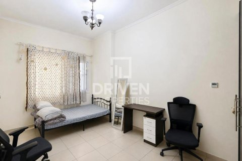 Apartment in Queue Point, Dubai Land, Dubai 3 bedrooms, 162.21 sq.m. № 138649 - photo 4