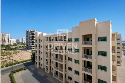 Apartment in Queue Point, Dubai Land, Dubai 3 bedrooms, 162.21 sq.m. № 138649 - photo 13