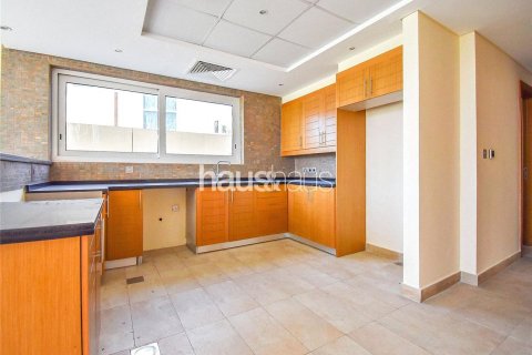 فيلا في Jumeirah Park, دبي 4 غرف نوم, 386 م² رقم 43247 - صورة 2