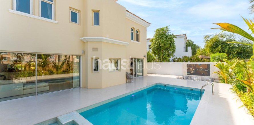 Villa à Arabian Ranches, Dubai, 5 chambres, 409 m², № 43246