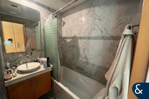 Apartamento en Jumeirah Lake Towers, Dubai, 1 dormitorio, 94 m², № 91288 - foto 10