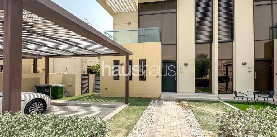 Вилла в DAMAC Hills (Akoya by DAMAC), Дубай, 3 спальни, 195м², № 44479