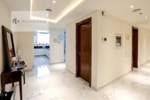 Apartment in Al Habtoor City, Business Bay, Dubai 3 bedrooms, 213.7 sq.m. № 10667 - photo 2