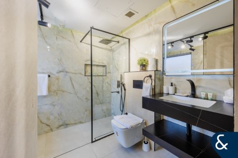 Apartment in Jumeirah Beach Residence, Dubai 2 bedrooms, 119 sq.m. № 79300 - photo 20