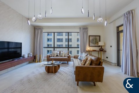 Apartment in Jumeirah Beach Residence, Dubai 2 bedrooms, 119 sq.m. № 79300 - photo 2