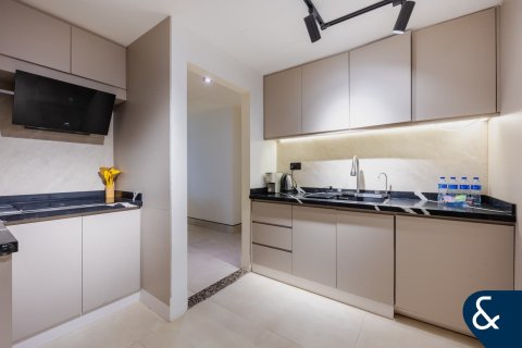 Apartment in Jumeirah Beach Residence, Dubai 2 bedrooms, 119 sq.m. № 79300 - photo 7