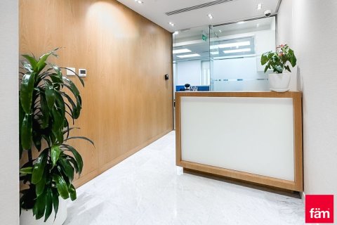 Office in Sheikh Zayed Road, Dubai 97.9 sq.m. № 137494