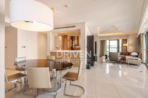 Снять в аренду квартиру в DAMAC Towers by Paramount, Бизнес-Бэй, Дубай: 2 спальни, 129.51м², № 136653 - фото 5