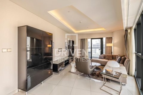 Снять в аренду квартиру в DAMAC Towers by Paramount, Бизнес-Бэй, Дубай: 2 спальни, 129.51м², № 136653 - фото 3