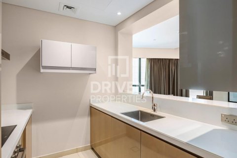 Снять в аренду квартиру в DAMAC Towers by Paramount, Бизнес-Бэй, Дубай: 2 спальни, 129.51м², № 136653 - фото 11