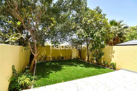 Adosado en The Springs, Dubai, 2 dormitorios, 172 m², № 43271 - foto 9