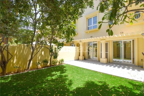 Adosado en The Springs, Dubai, 2 dormitorios, 172 m², № 43271 - foto 3