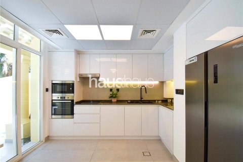 Adosado en The Springs, Dubai, 2 dormitorios, 172 m², № 43271 - foto 4