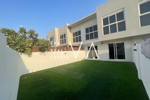 Townhouse in Dubai 3 bedrooms, 187.38 sq.m. № 52693 - photo 12