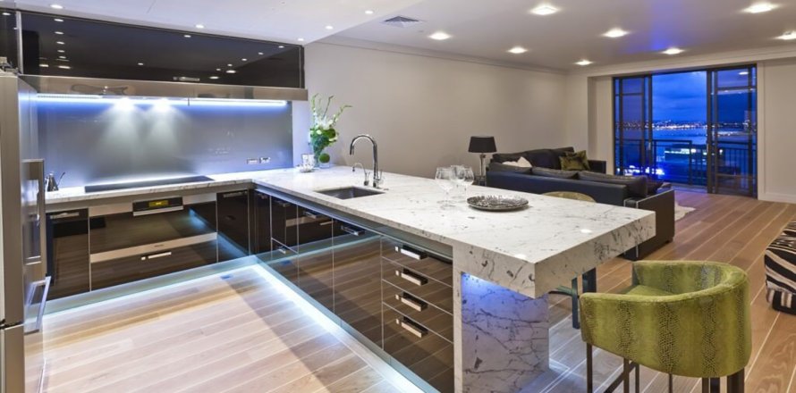 Appartement à Business Bay, Dubai, 2 chambres, 126 m², № 29799