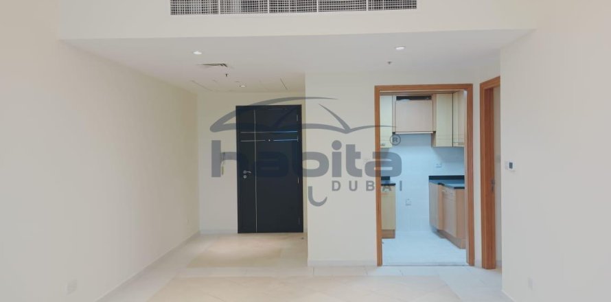 Apartment in Sheikh Zayed Road, Dubai 2 bedrooms, 107.2 sq.m. № 7651