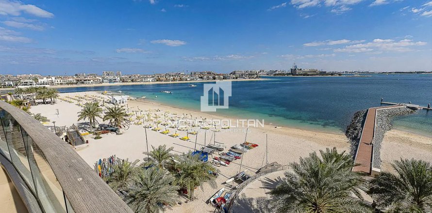 Appartement à Tiara Residences, Palm Jumeirah, Dubai, 3 chambres, 211 m², № 73071