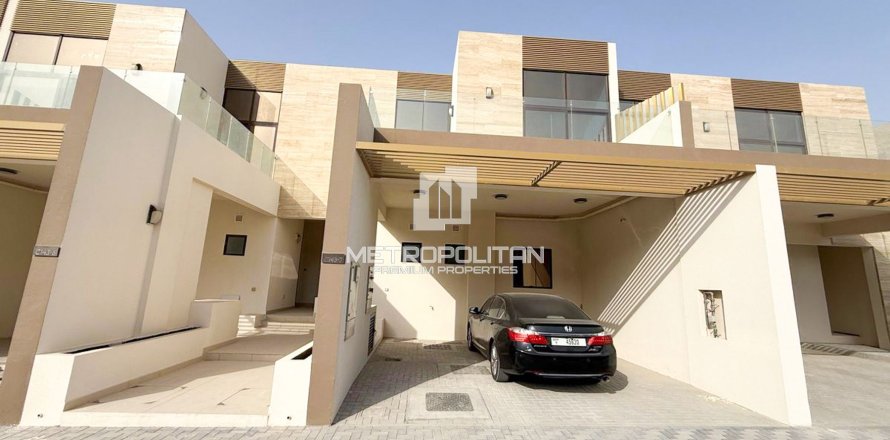 Вилла в Мохаммед Бин Рашид Сити, Дубай, 4 спальни, 187м², № 73079