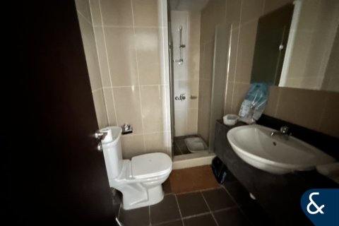 Apartment in Jumeirah Lake Towers, Dubai 2 bedrooms, 121 sq.m. № 75274 - photo 13