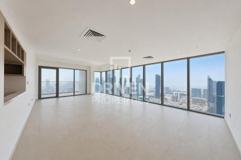 Apartment in Zabeel, Dubai 4 bedrooms, 251.49 sq.m. № 137064