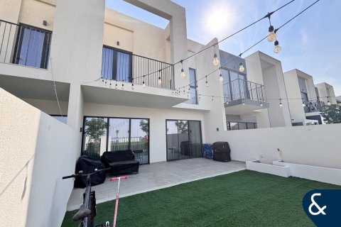 Villa in The Valley, Dubai 3 bedrooms, 191 sq.m. № 74650