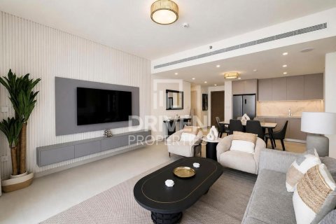 Apartamento en EMAAR Beachfront, Dubai Harbour, Dubai, 3 dormitorios, 152.64 m², № 140958 - foto 2