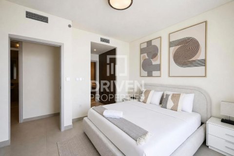 Apartamento en EMAAR Beachfront, Dubai Harbour, Dubai, 3 dormitorios, 152.64 m², № 140958 - foto 8