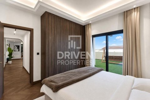 Apartamento en Al Andalus, Jumeirah Golf Estates, Dubai, 4 dormitorios, 306.86 m², № 140948 - foto 8