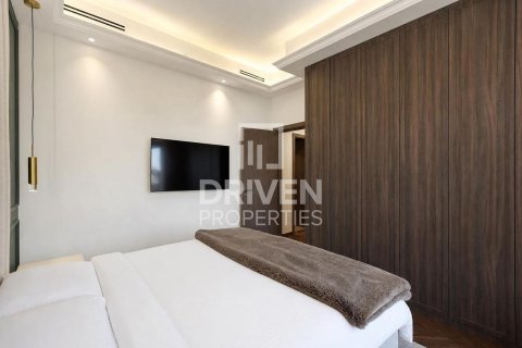Apartamento en Al Andalus, Jumeirah Golf Estates, Dubai, 4 dormitorios, 306.86 m², № 140948 - foto 7