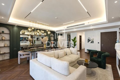 Apartamento en Al Andalus, Jumeirah Golf Estates, Dubai, 4 dormitorios, 306.86 m², № 140948 - foto 3
