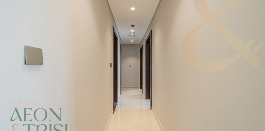 Appartement à NOBLES TOWER à Business Bay, Dubai, 2 chambres, 118 m², № 62558