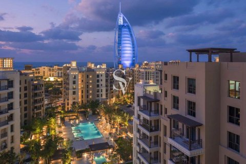 Appartement à RED SQUARE TOWER à Umm Suqeim, Dubai, 2 chambres, 117 m², № 108094 - photo 17